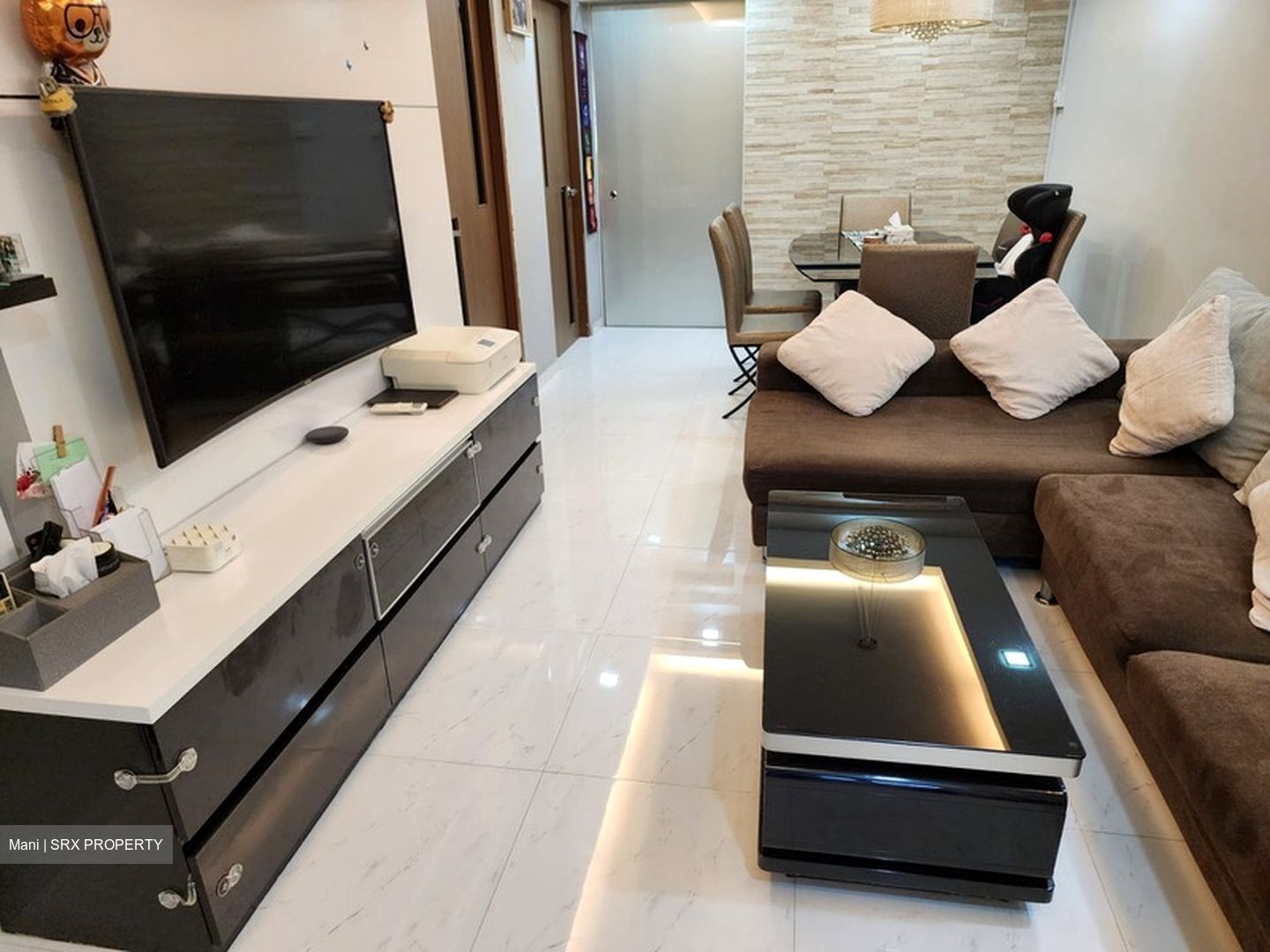 Blk 241 Jurong East Street 24 (Jurong East), HDB 3 Rooms #598155711